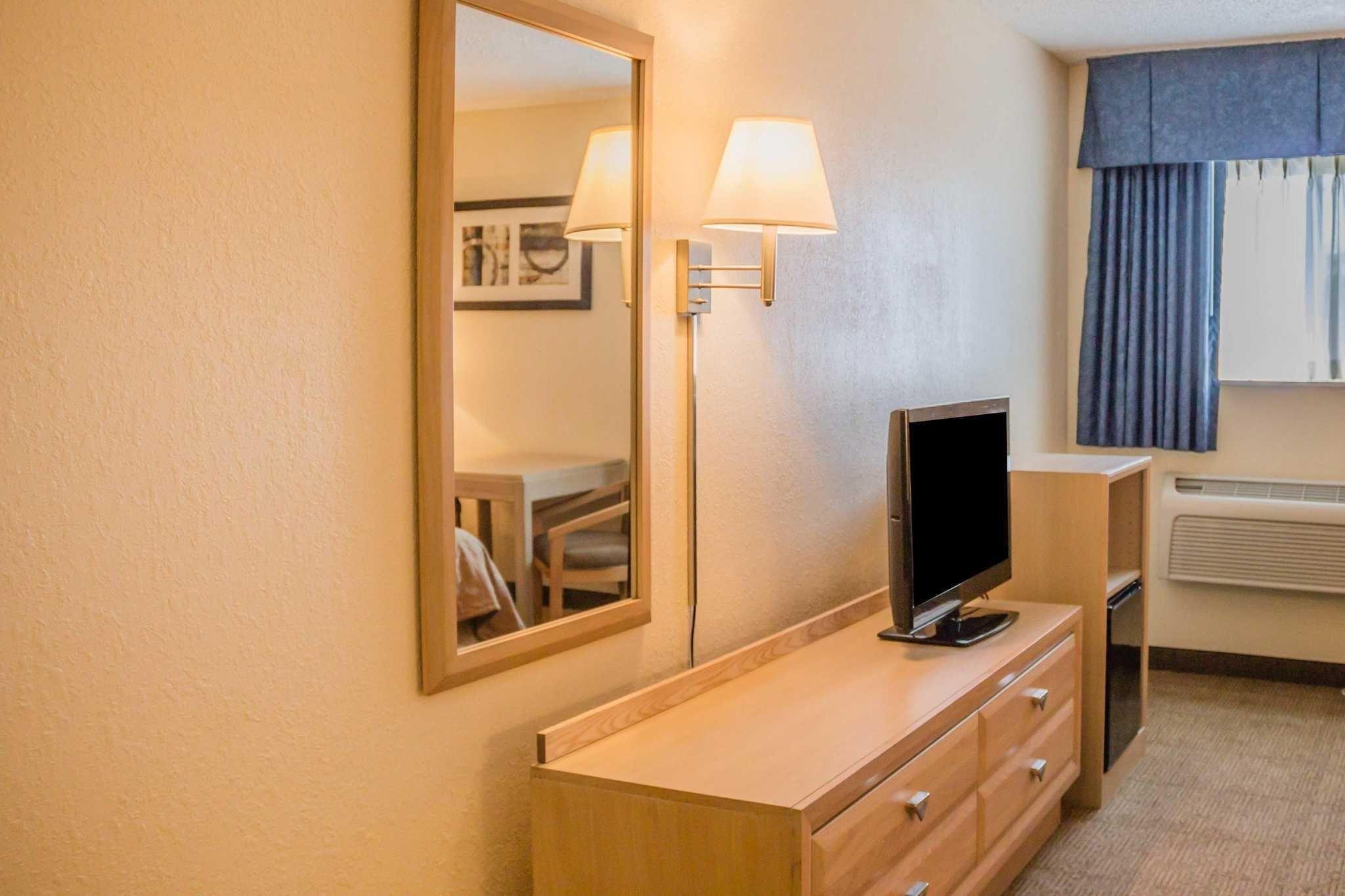 Double Room Two Double Beds Non-Smoking